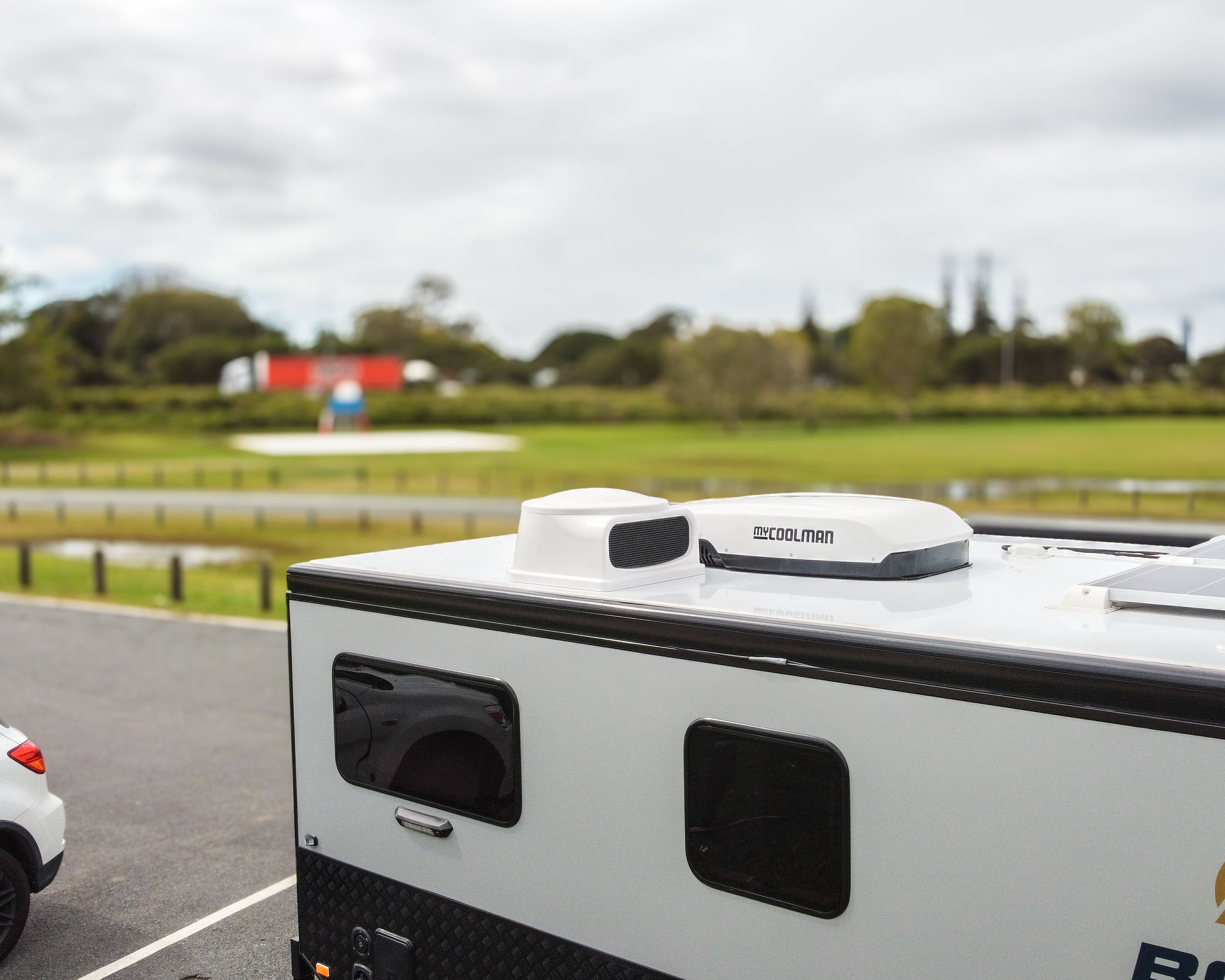 myCOOLMAN Roof Top Air Conditioner 3KW