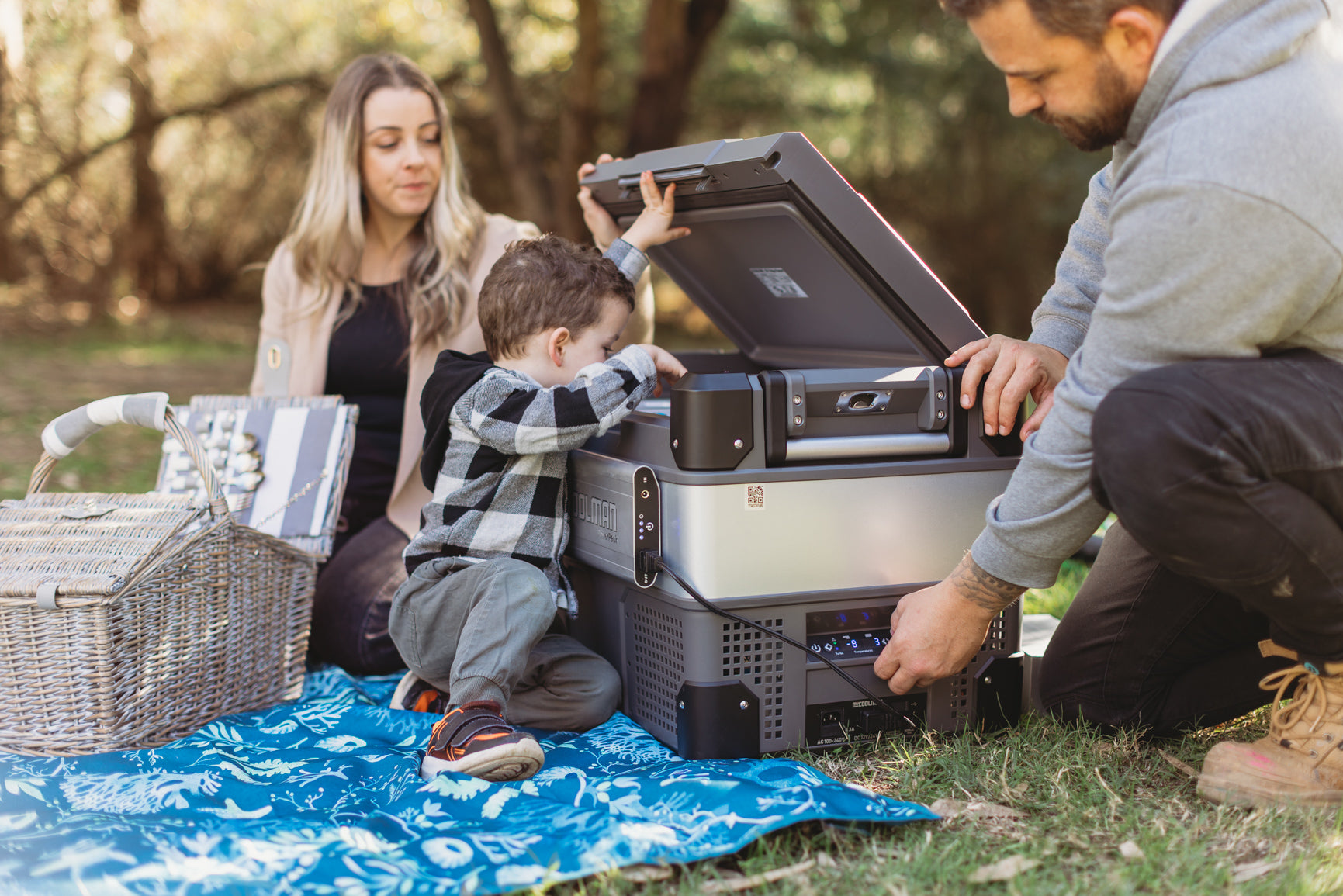 myCOOLMAN Dual Zone 53L Fridge & Freezer