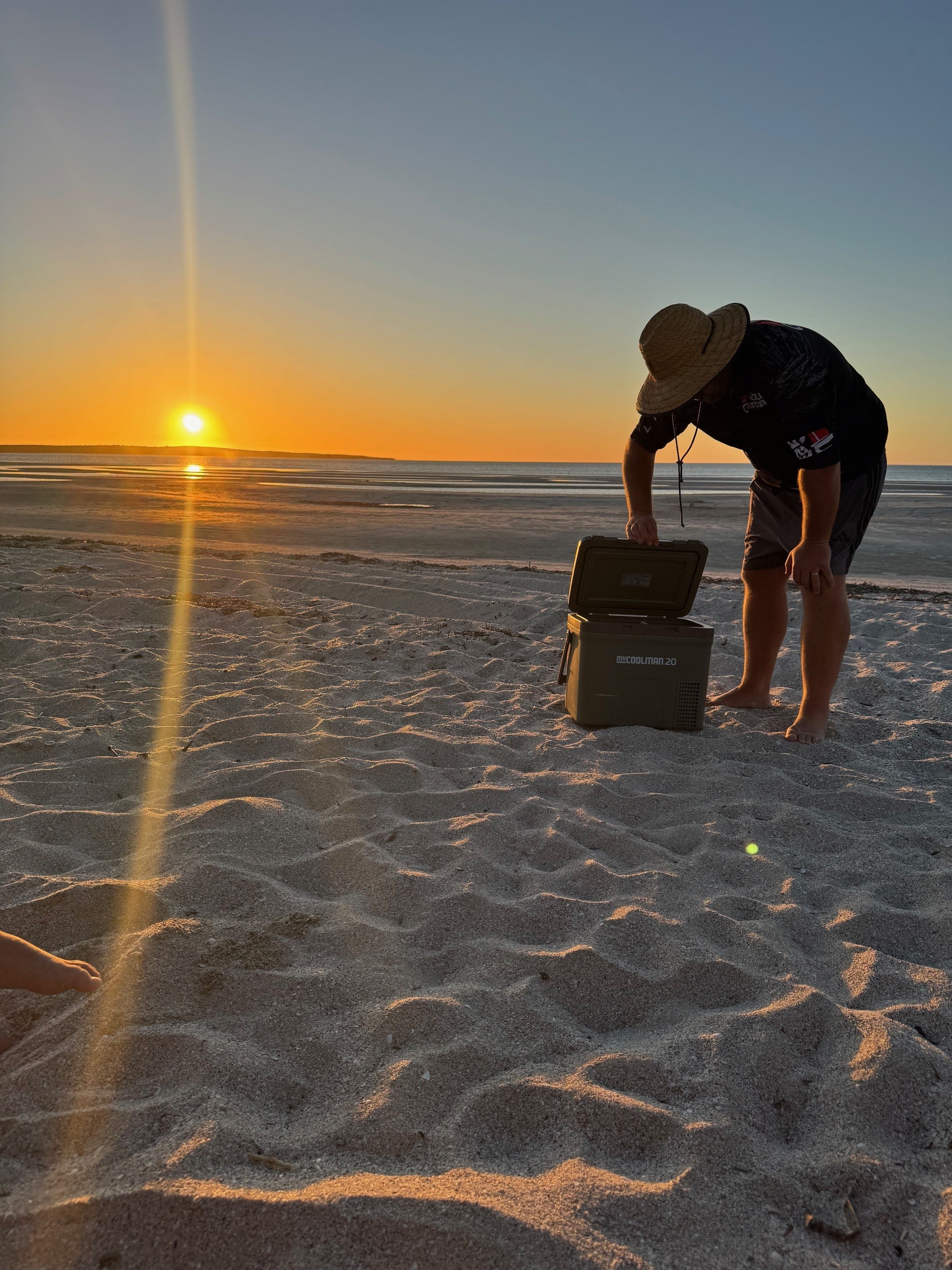 myCOOLMAN 20 Recreational Series & Bonus AC to DC Adaptor