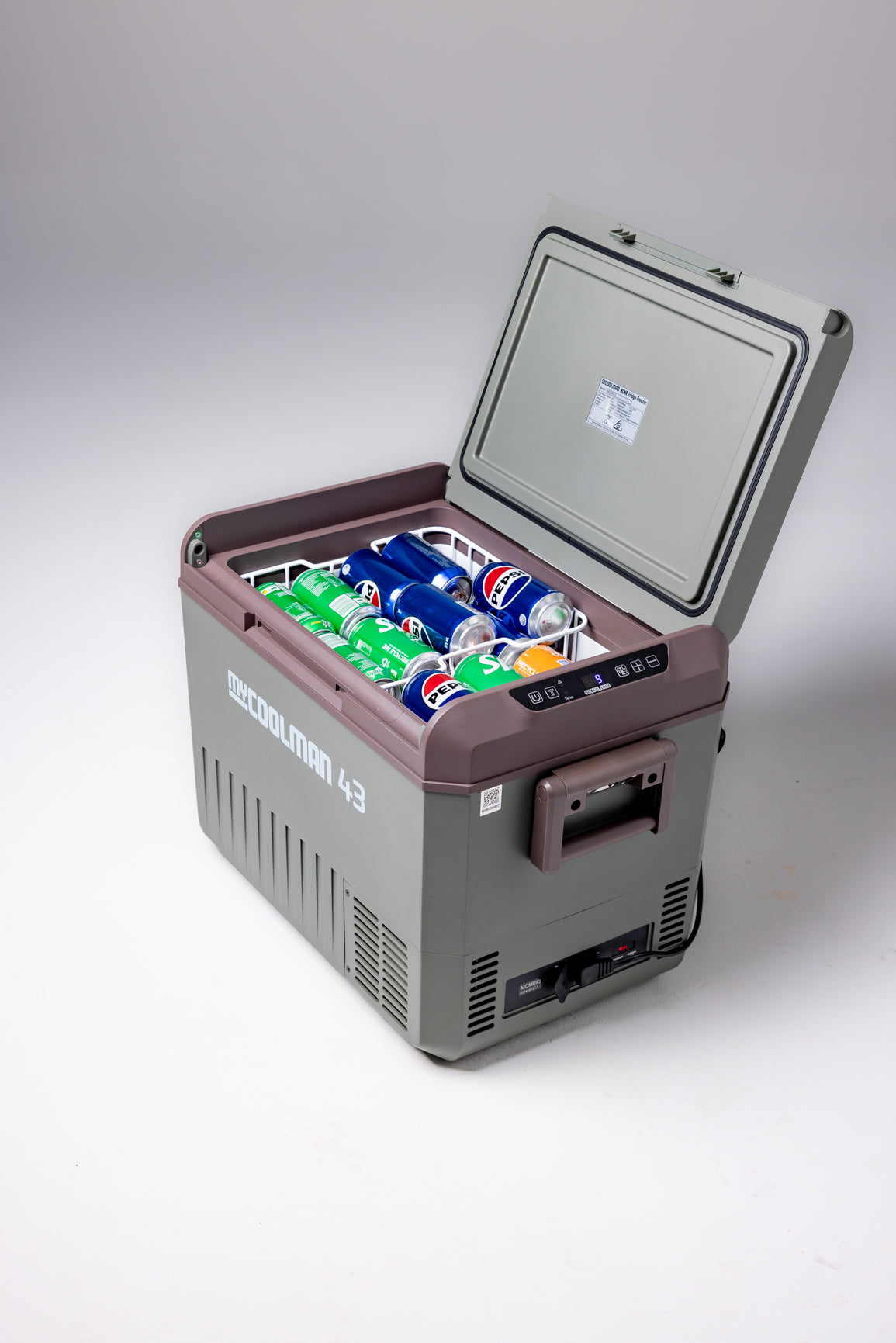 myCOOLMAN 43 Recreational Series -  NEW